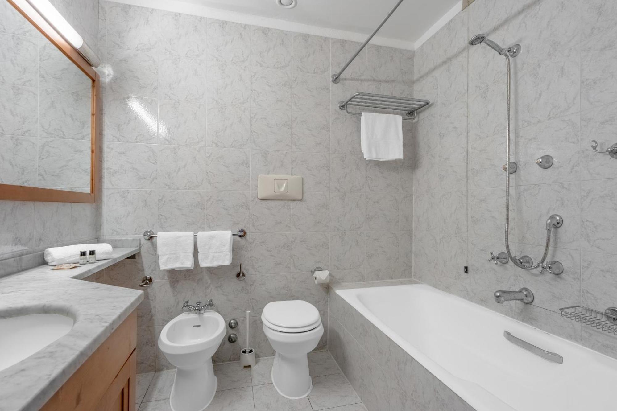 Appartement Mi Casa Fraschini à Milan Extérieur photo